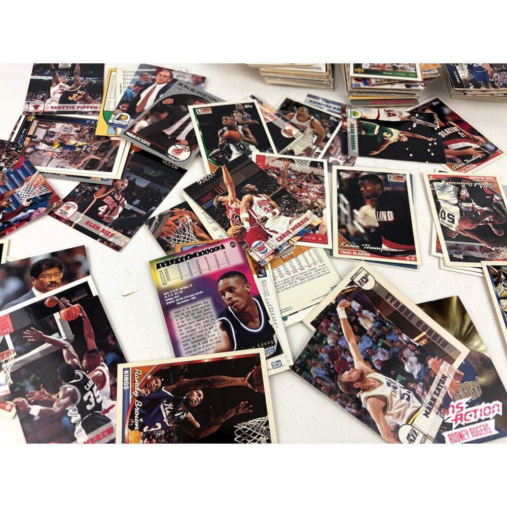 Lot Basketball Trading‎ Cards 1990s Mixed Loose NBA Hoops Sports Topps - Picture 3 of 10